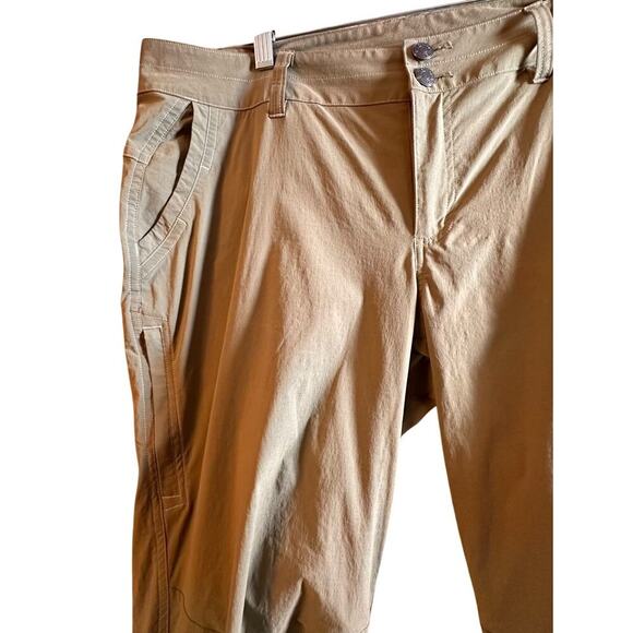 Marmot Pants Women’s Sz 12 XL Tan Rollup Convertible Lightweight Outdoor Hiking - Picture 3 of 16